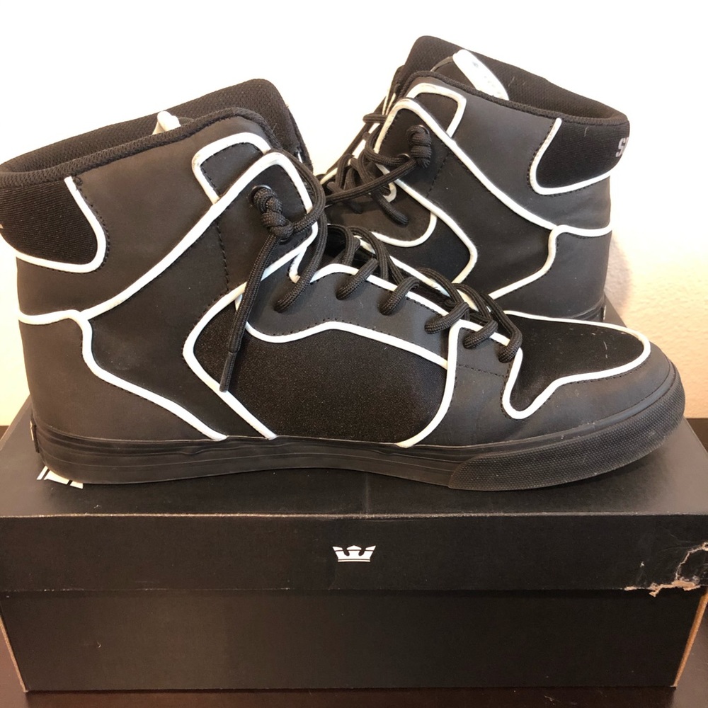 Supra Neon Blue Black Vaider